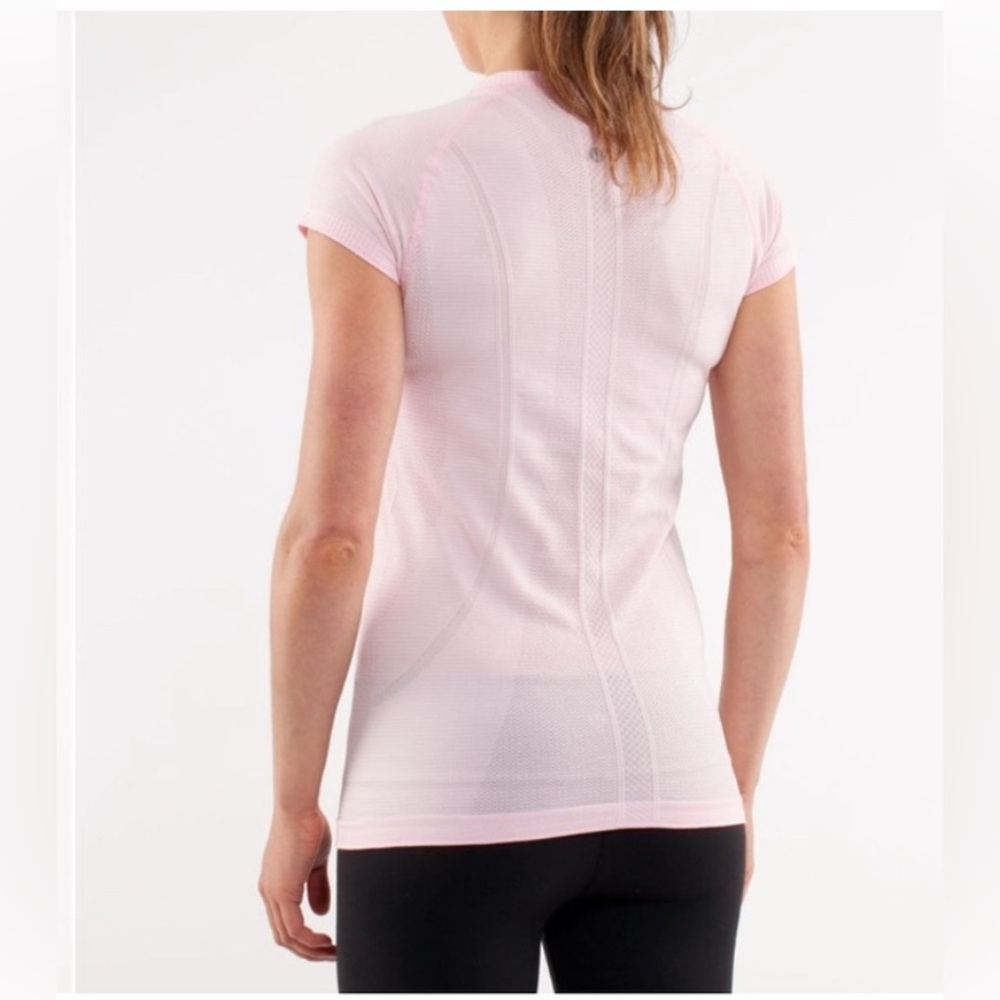 Lululemon Athletica sz 8 Light Pink Short Sleeve Tee Run Swiftly Tech